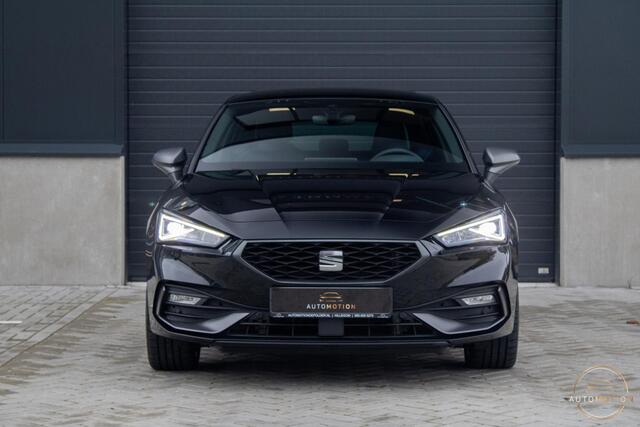 Seat LEON 1.4 TSI eHybrid PHEV FR PANO MEMORY CAMERA