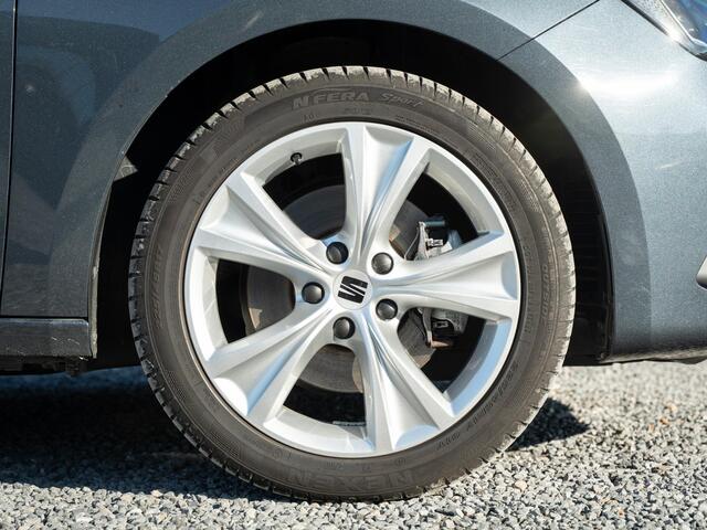 Seat LEON 1.4 TSI eHybrid PHEV FR // winterpakket // camera