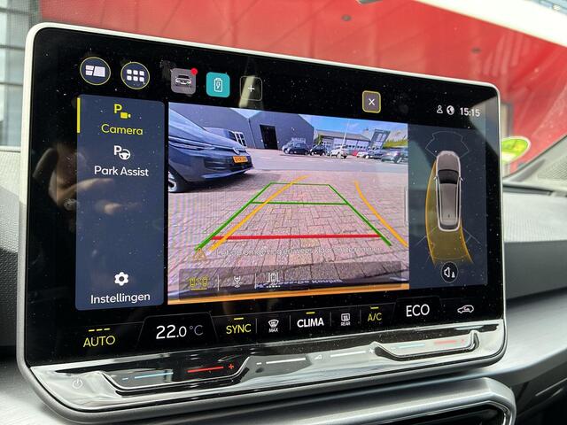 Seat LEON Sportstourer 1.5 TSI e-Hybrid 204pk DSG FR Business · Camera · Matrix LED · Inklap. Trekhaak · Side Assist · Stuur- & Stoelverwarming · Parkeerassistent · Garantie t/m 18-06-2029 of 100.000km