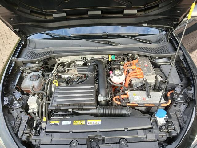 Seat LEON Sportstourer 1.4 TSI eHybrid PHEV FR Business Intense