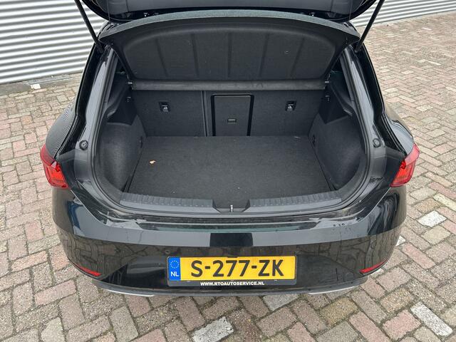 Seat LEON 1.4 TSI eHybrid PHEV FR | Nieuw Binnen! | Stoel+Stuurverwarming | Sfeerverlichting | Carplay