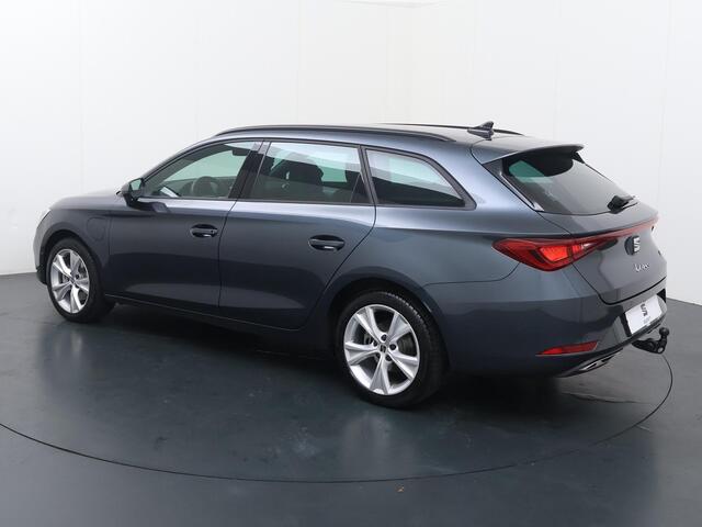 Seat LEON Sportstourer 1.4 TSI eHybrid PHEV FR Business Intense | 204 PK | SoH 99% | Trekhaak | Camera | LED | Carplay |