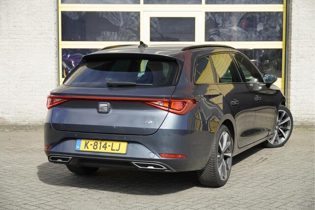 Seat LEON Sportstourer 1.5 eTSI 150PK! Automaat FR Launch Edition BJ2021 Lmv 18" | Led V+A | Pdc | Elek. achterklep | Achteruitrijcamera | App-Connect | Navi | Virtual cockpit | Climate control | Cruise control | Sportstoelen | Verwarmd stuur/voorstoelen | Zwarte h