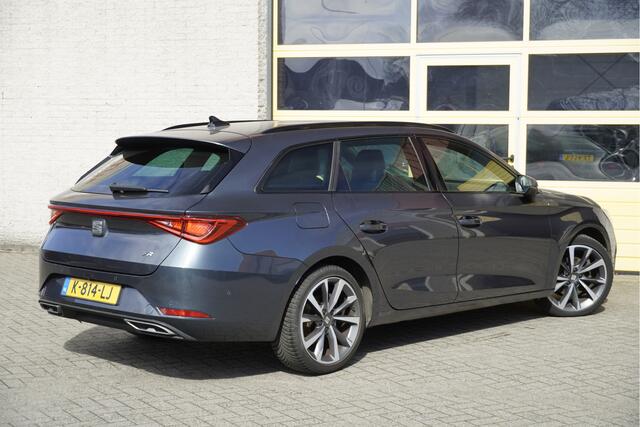 Seat LEON Sportstourer 1.5 eTSI 150PK! Automaat FR Launch Edition BJ2021 Lmv 18" | Led V+A | Pdc | Elek. achterklep | Achteruitrijcamera | App-Connect | Navi | Virtual cockpit | Climate control | Cruise control | Sportstoelen | Verwarmd stuur/voorstoelen | Zwarte h
