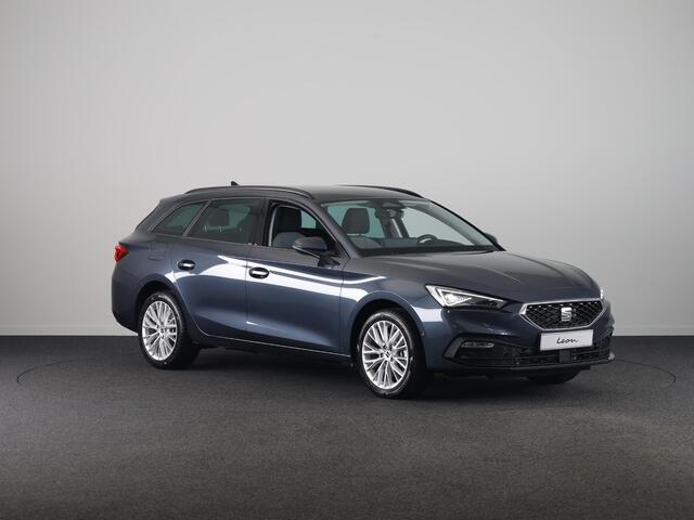 Seat LEON Sportstourer 1.5 TSI e-Hybrid Style Business Intense | Magnetic Tech Metallic | Matrix LED Koplampen