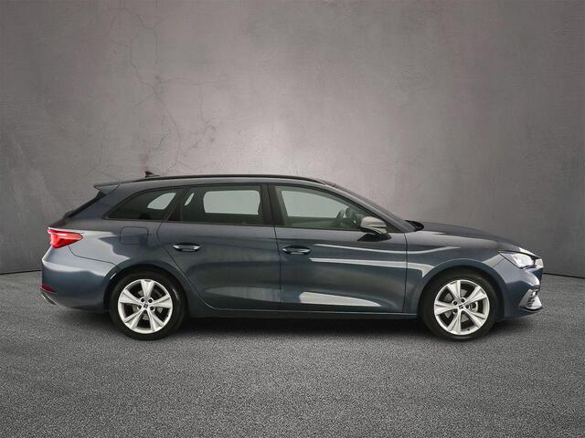Seat LEON Sportstourer FR 1.5 TSI 115pk Cruise control, Parkeersensoren, App connect, LED koplampen, Airco, DAB, Radio, Bluetooth