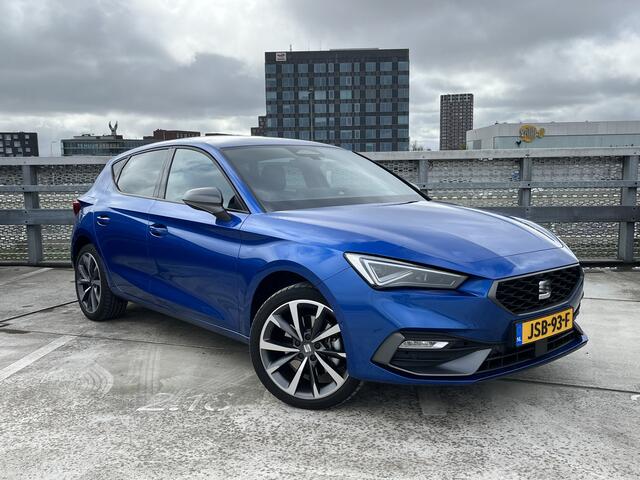 Seat LEON 1.5 TSI e-Hybrid FR Business Achteruitrijcamera - Dode hoeksensor