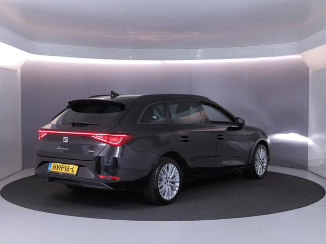 Seat LEON Sportstourer 1.5 TSI e-Hybrid Style Business Intense 204 pk Automaat | Verlengde garantie | Navigatie | Parkeersensoren (Park assist) | Achteruitrijcamera | Adaptieve cruise control |