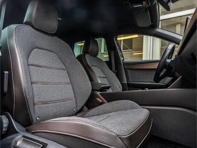 Seat LEON Sportstourer 1.4 TSI Xcellence eHybrid PHEV CAMERA ELEK TREKHAAK STOELVERW VIRTUAL DASH