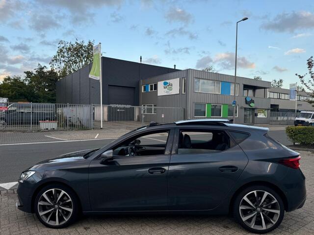 Seat LEON 1.5 TSI FR Pano|CAM|Sfeer|Acc|Led|Full 150PK 2020