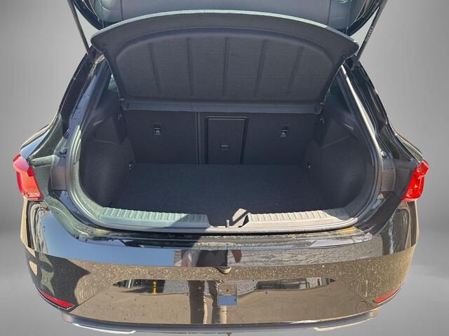 Seat LEON FR Business 1.5 TSI eHybrid 204 PK Hatch. Technology pack | Matrix Led | Herwaardering!!
