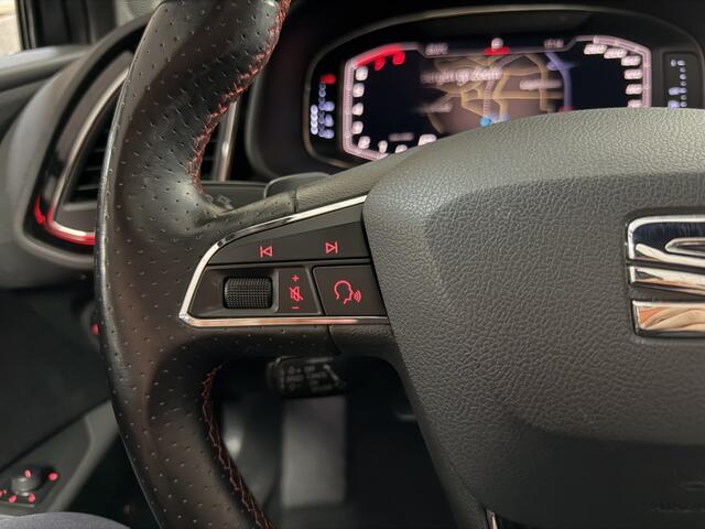 Seat LEON ST 2.0 TSI FR DSG PANO VIRTUAL KEYLESS