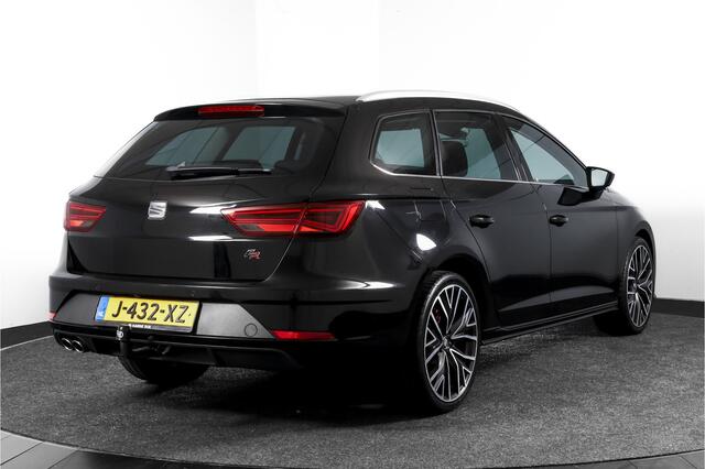 Seat LEON ST 1.5 TSI 150 PK FR Business Intense | Dig. Cockpit | Adapt. Cruise | Stoelverw. | PDC | Camera | NAV + App. Connect | ECC | Afn. Trekhaak | LM 19" |