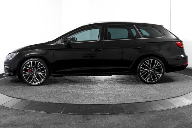 Seat LEON ST 1.5 TSI 150 PK FR Business Intense | Dig. Cockpit | Adapt. Cruise | Stoelverw. | PDC | Camera | NAV + App. Connect | ECC | Afn. Trekhaak | LM 19" |