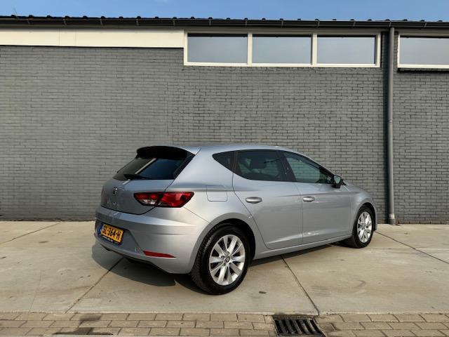 Seat LEON 1.0 Style AUTOMAAT A/C | CRUISE | NAVI | BOVAG!