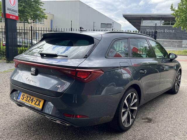 Seat LEON Sportstourer 1.5 eTSI FR!! NIEUW MODEL!!! // CAMERA // NAVI // ELEK. ACHTERKLEP // ADAPTIVE CRUISE //