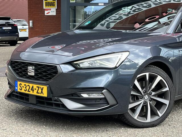 Seat LEON Sportstourer 1.5 eTSI FR!! NIEUW MODEL!!! // CAMERA // NAVI // ELEK. ACHTERKLEP // ADAPTIVE CRUISE //