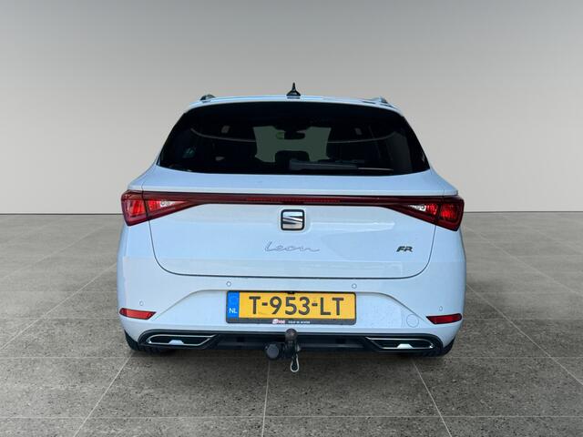 Seat LEON Sportstourer 1.5 eTSI 150pk DSG FR Business Intense 18 inch lichtmetaal | Achteruitrijcamera | Adaptive Cruise Control