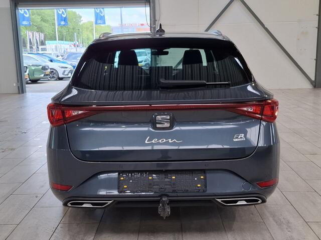 Seat LEON Sportstourer 1.5 TSI e-Hybrid 204pk FR Business | Trekhaak | Stoel- en stuurwiel verwarming | Adapt. Cruise | Camera | 1/2 leer | Fabrieksgarantie t/m 05-2029 |