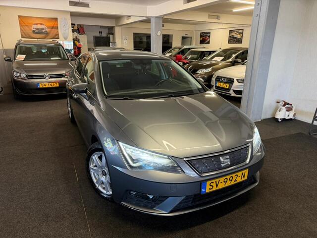 Seat LEON 1.0 EcoTSI Style*Camera*Xenon*Carplay*Velgen