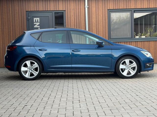 Seat LEON 1.4 TSI FR CON. DSG Pano Camera N.A.P. Led
