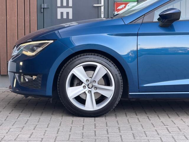 Seat LEON 1.4 TSI FR CON. DSG Pano Camera N.A.P. Led