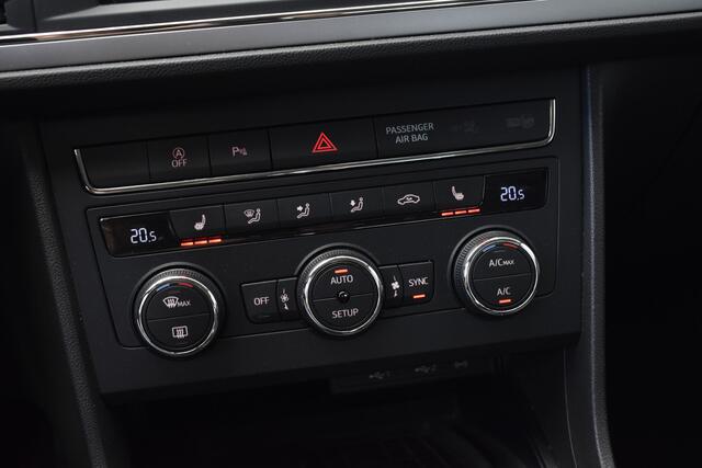 Seat LEON 1.0 EcoTSI Style Business Intense Carplay - Beats - Cruise - Clima