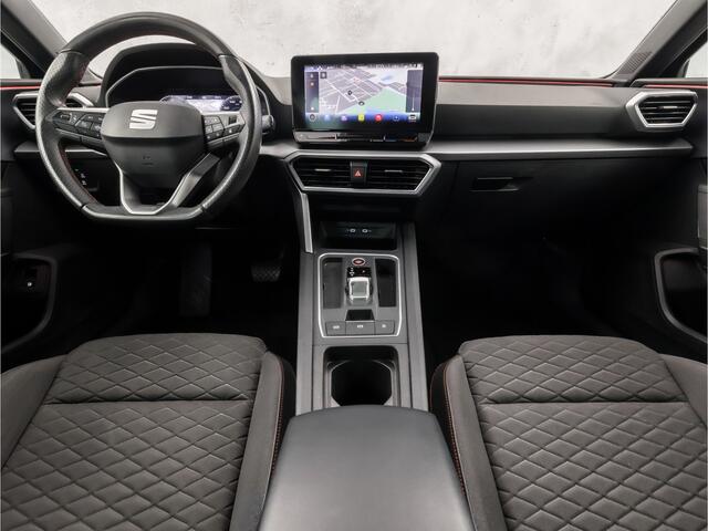 Seat LEON 1.4 TSI eHybrid PHEV FR 204Pk Automaat (APPLE CARPLAY, GROOT NAVI, STUUR/STOELVERWARMING, CAMERA, SPORTSTOELEN, ZWART HEMEL, GETINT GLAS, ADAPTIVE CRUISE, NIEUWE APK, NIEUWSTAAT)