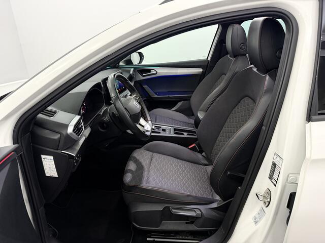 Seat LEON Sportstourer 1.4 TSI eHybrid PHEV FR Business Intense Panoramadak, Half leder, Camera, Navi, Virtual desk, Cruise control adaptief, Keyless start, Lichtmetalen velgen
