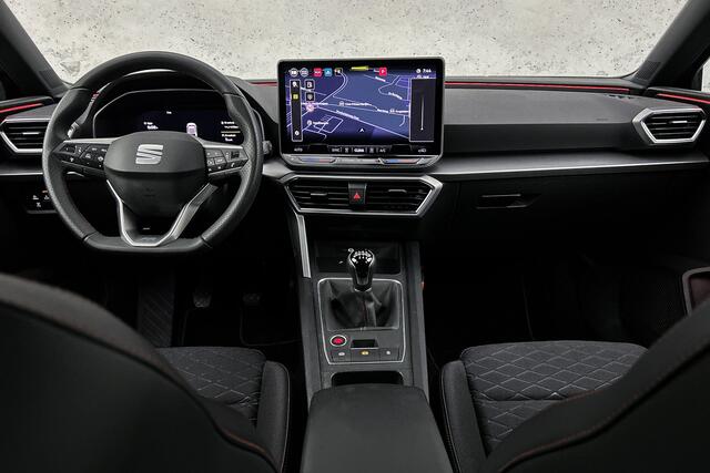 Seat LEON 1.5 TSI FR Business Intense | Half leder | LED | Camera | Apple Carplay