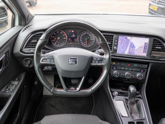 Seat LEON 1.5 TSI FR Business Intense ACC 19" Beats Camera