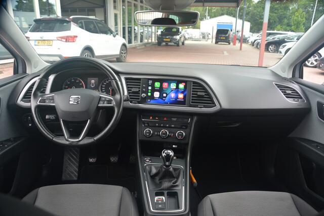 Seat LEON ST 1.0 EcoTSI Style Business Intense | Navigatie | Cruise | Carplay | PDC | Trekhaak | NL auto!! |
