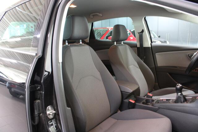 Seat LEON 1.0 TSI Style Ultimate Edition / Trekhaak / Beats audio / Navigatie /