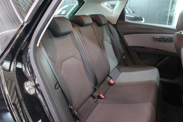 Seat LEON 1.0 TSI Style Ultimate Edition / Trekhaak / Beats audio / Navigatie /