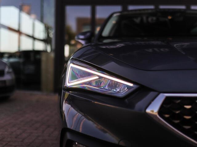 Seat LEON 1.5 TSI Xcellence | BTW | ACC | Stuur/Stoelverw. | Carplay