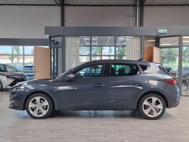 Seat LEON 1.5 TSI e-Hybrid 204 pk FR Business | Stoel- en stuurwiel verwarming | Adapt. Cruise | Camera | 1/2 leer | Fabrieksgarantie t/m 05-2029 |