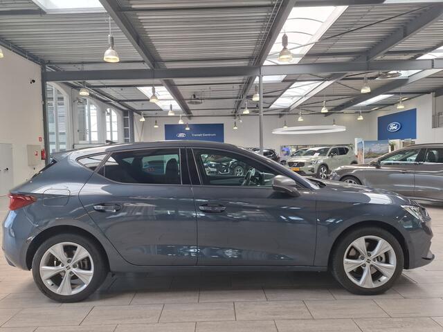 Seat LEON 1.5 TSI e-Hybrid 204 pk FR Business | Stoel- en stuurwiel verwarming | Adapt. Cruise | Camera | 1/2 leer | Fabrieksgarantie t/m 05-2029 |