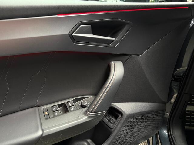 Seat LEON Sportstourer 1.4 e-Hybrid VZ Copper Panorama Matrix LED volleder BTW ACC 19 inchCarPlay