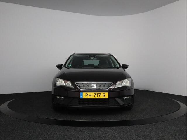 Seat LEON ST 1.0 EcoTSI Style Business Intense | Trekhaak | Navigatie | Station | Climate Control |