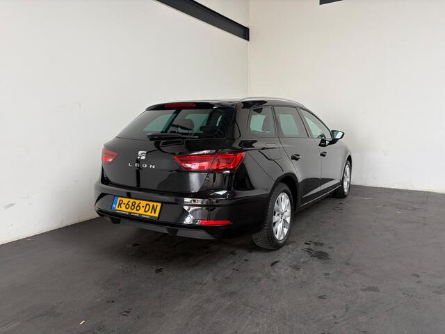 Seat LEON ST 1.2 TSI Style Business. Clima. Carplay!