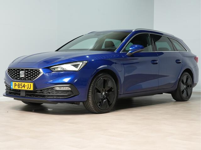 Seat LEON Sportstourer 1.4 TSI eHybrid PHEV FR Business Intense Navigatie / Camera / Side assist 209