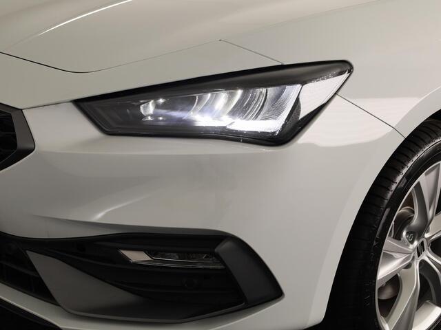 Seat LEON 1.5 TSI e-Hybrid FR Business | Elektr. Trekhaak | Technology Pack | Keyless Entry | Verwarmbare Stoelen | Navigatie | Draadloze Carplay