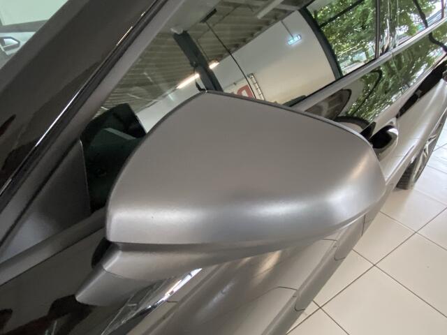 Seat LEON Sportstourer 1.4 TSI eHybrid PHEV FR Business Intense Panoramadak / Trekhaak/ Carplay /