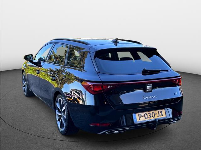 Seat LEON Sportstourer 1.0 eTSI FR Business Intense | Black optik | "Dynamic" Seatvelge