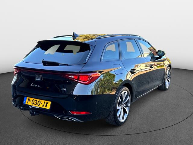 Seat LEON Sportstourer 1.0 eTSI FR Business Intense | Black optik | "Dynamic" Seatvelge