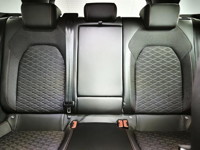 Seat LEON Sportstourer 1.4 TSI eHybrid PHEV FR Business Intense | NAVI | VIRTUAL COCKPIT | LED | CAMERA
