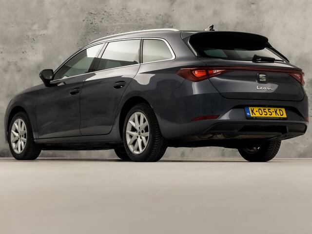 Seat LEON 1.5 TSI Sport (4 CILINDER, APPLE CARPLAY, GROOT NAVI, CAMERA, GETINT GLAS, SPORTSTOELEN, ADAPTIVE CRUISE, KEYLESS, NIEUWSTAAT)