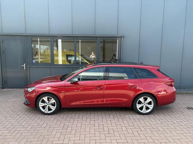 Seat LEON Sportstourer 1.5 eTSI FR Business SCHUIFDAK/LEDER/VIRTUAL/TREKH.WEGKLAPBAAR