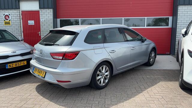 Seat LEON ST 1.0 EcoTSI Style Business Intense DRIEM VV / CARPLAY / KEYLESS / NAVI / CLIMA / PDC / BLUETOOTH / CRUISE / NL-AUTO