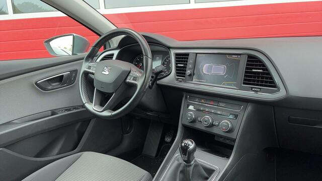 Seat LEON ST 1.0 EcoTSI Style Business Intense DRIEM VV / CARPLAY / KEYLESS / NAVI / CLIMA / PDC / BLUETOOTH / CRUISE / NL-AUTO